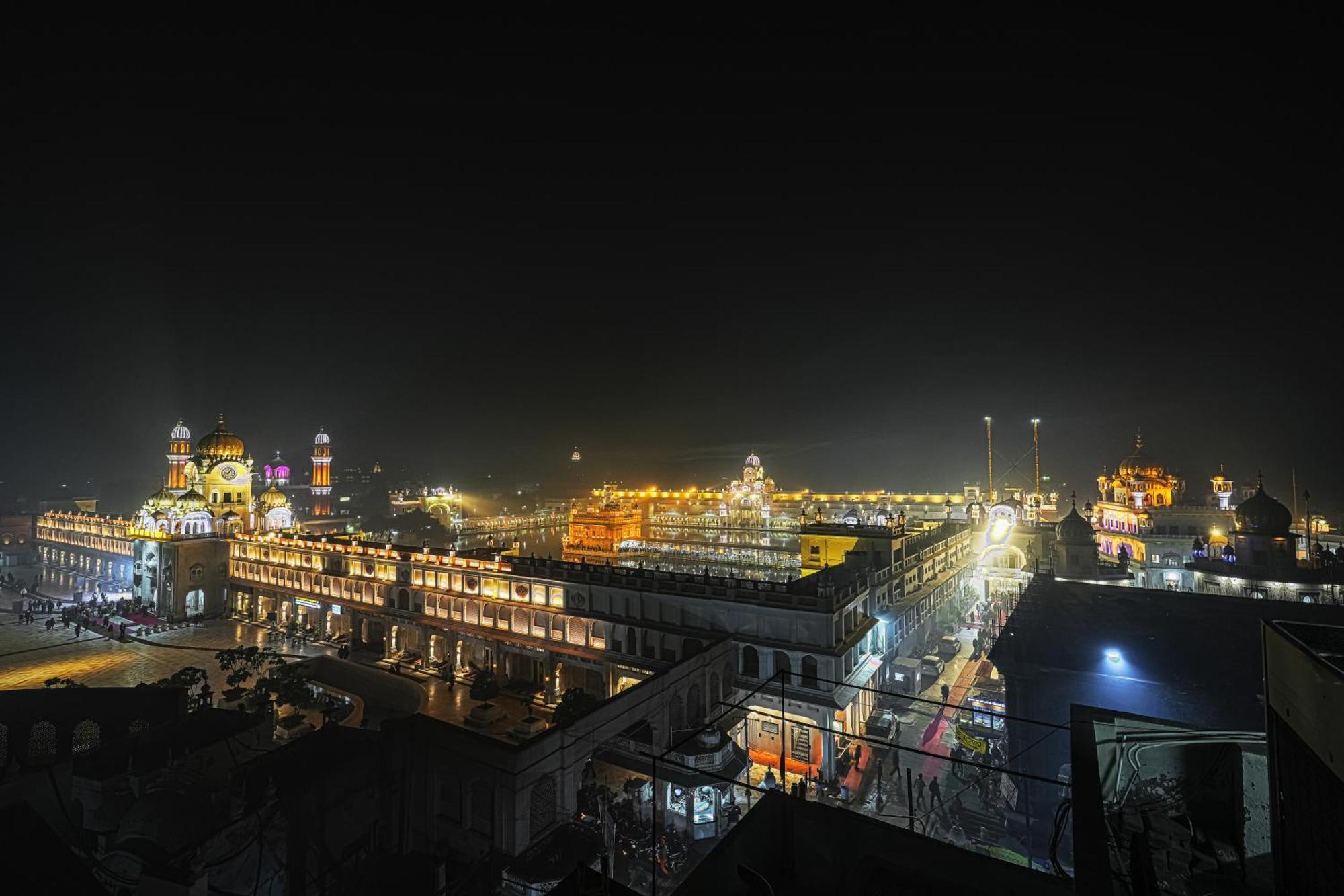 Csjs Inn Hotel Amritsar Exterior photo